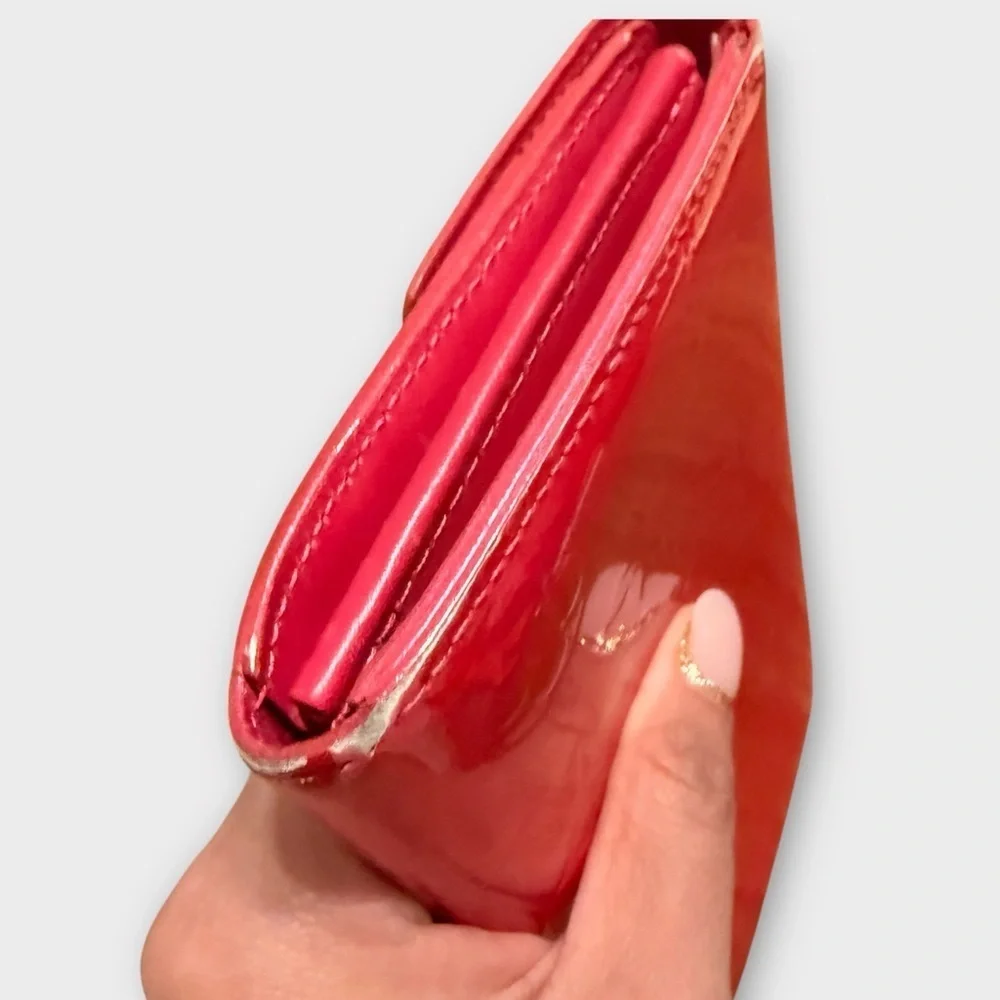 Louis Vuitton Vernis Long Wallet – Red (Good Vintage Condition)